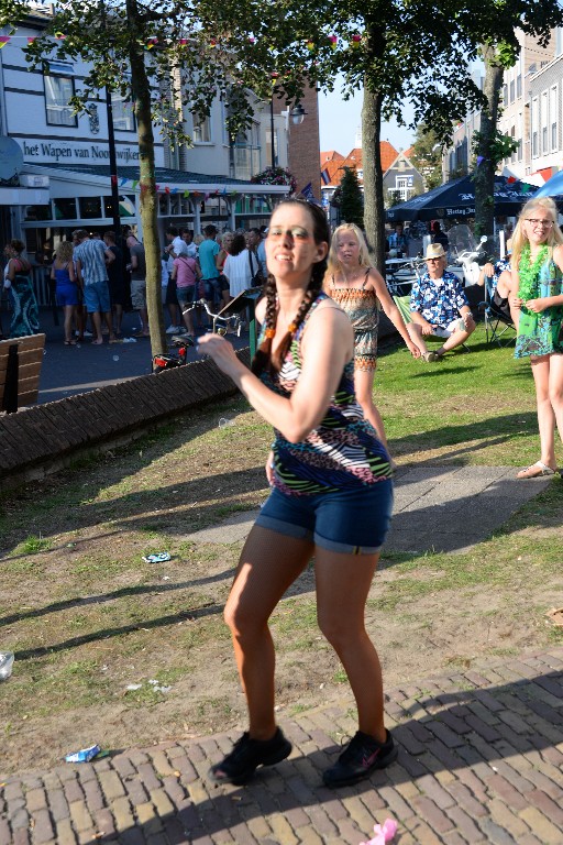 ../Images/Zomercarnaval Noordwijkerhout 297.jpg